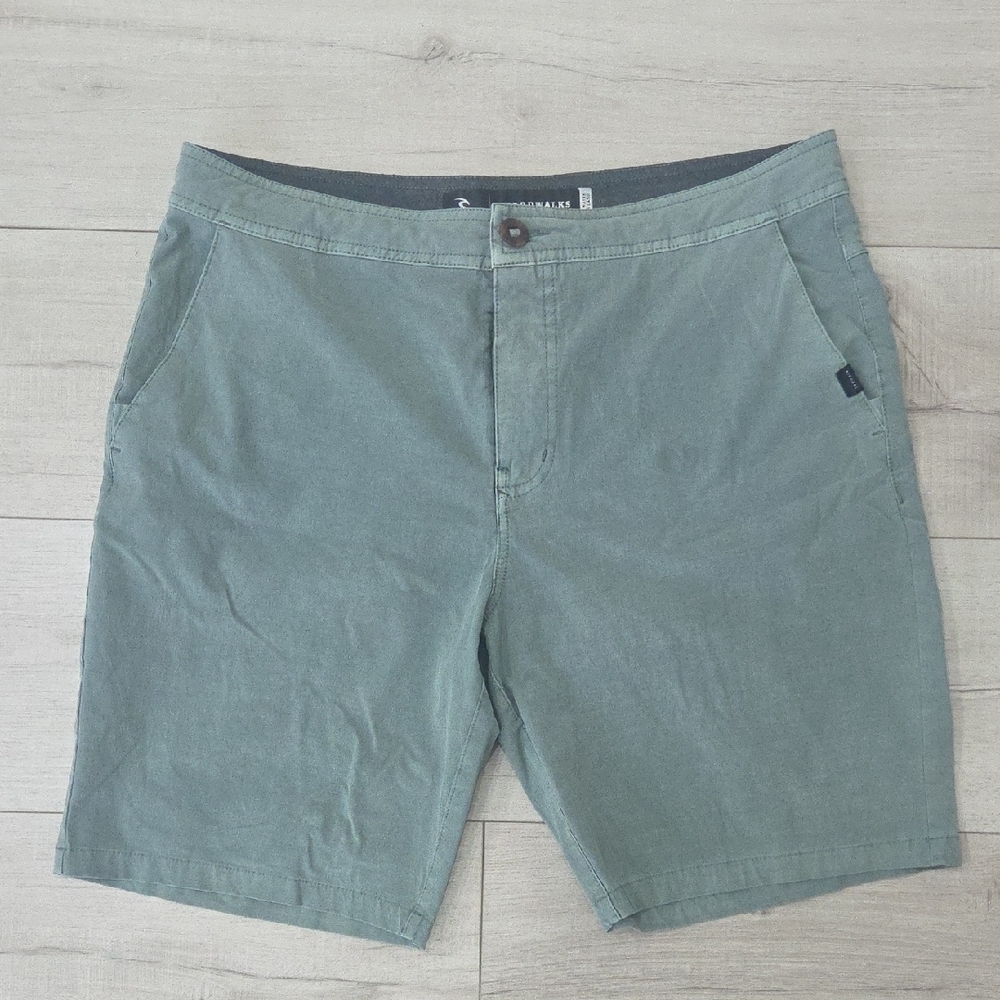 Rip Curl Men's Olive Flat Front Shorts